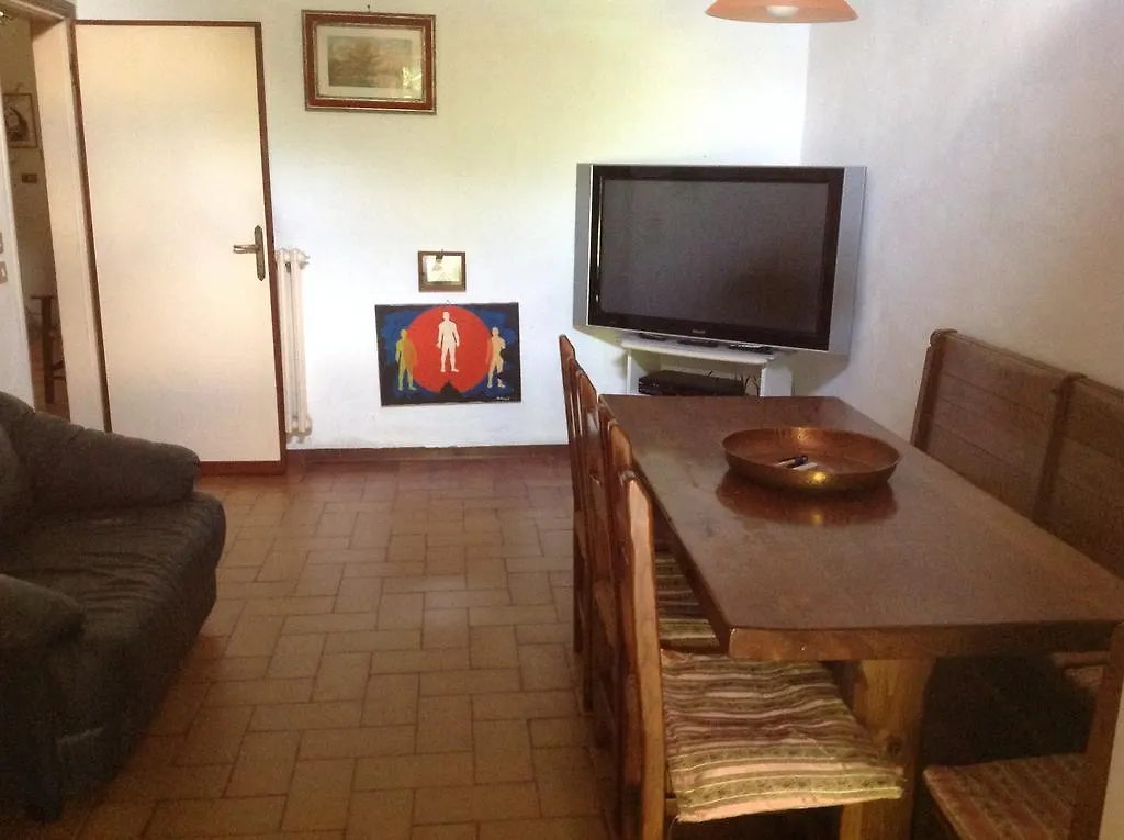La Villa Di Lorenzo Torre del Lago Puccini Italy